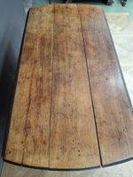 Table à battants en bois posant sur quatre pieds entretoisés (photo 2)