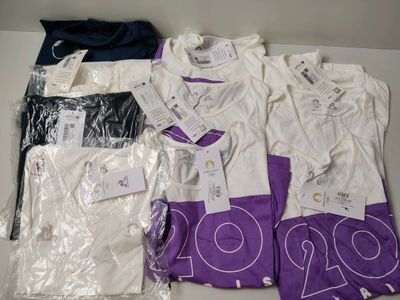 Lot de 10 tee-shirts LE COQ SPORTIF Paris 2024, diverses tai…