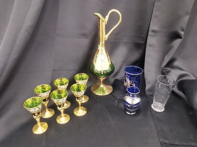 Service à liqueur en cristal de Bohême comprenant