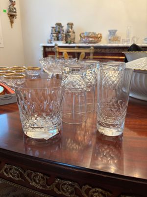 BACCARAT, modèle Ecailles, 6 verres en cristal taillé et 1 seau. Signa - Photo 1