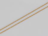 un collier en or 18 carats avec un pendentif en diamant et une chaîne