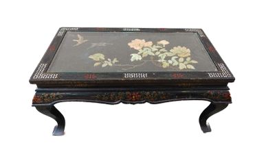 Table basse chinoise avec plateau incrusté de pierres dures …