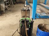 l'image d'une machine dans un garage