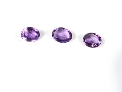 3 Améthystes ovales 11.10 cts 16.3x13.5x8 n°07500689
