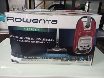 boxed box of a cordless vacuum cleaner on a counter top