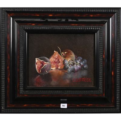 une peinture représentant des figues et des raisins sur fond noir