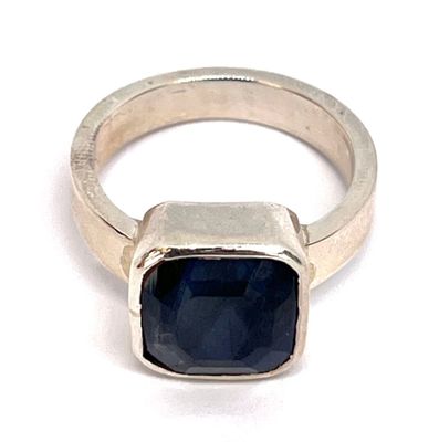 Bague chevalière en argent sertie d'un saphir naturel - TDD …