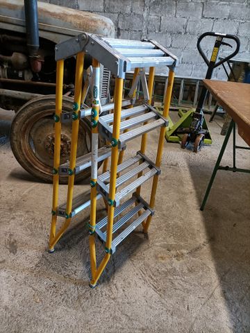 Échelle articulée et télescopique MACC ESCAMAT 2, mini 1,22m, max