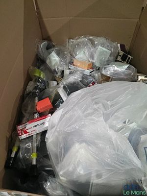 a box full of assorted items that are in it