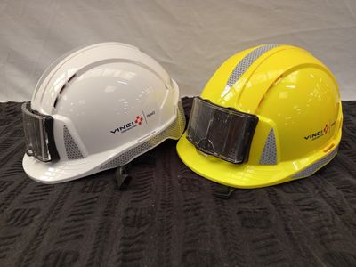 Lot de 32 casques de protection de travail de marque VINCI c…