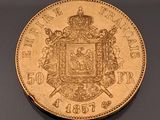 an image of a gold coin with a coat of arms on it