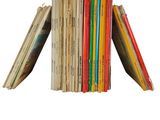 une pile de livres empilés les uns sur les autres