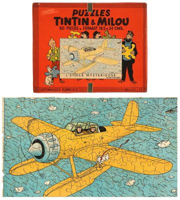 On voit deux puzzles : un plan jaune et une boîte rouge.