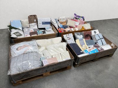 (x4) contenu de palette en linge de maison / literie et autr…