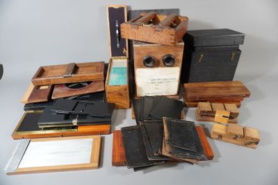 Ensemble d'éléments pour chambre photographique bois, chassi…