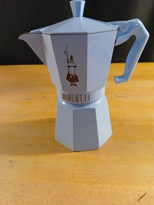 Cafetière italienne 3 tasses bleu clair