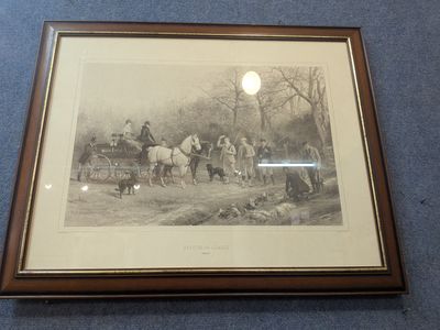 une vieille photo représentant une calèche tirée par des chevaux avec des passagers à bord