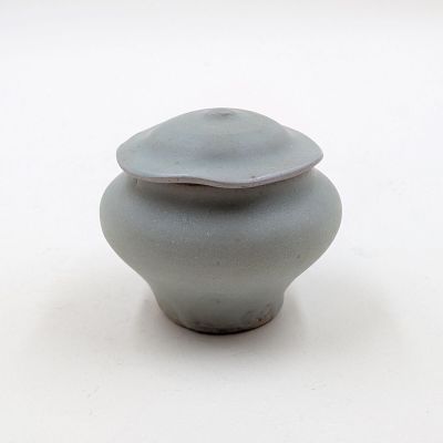 CHINE - Dynastie Song (960-1279) Petit vase couvert à panse …