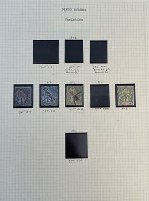 une feuille de papier sur laquelle figurent différents timbres