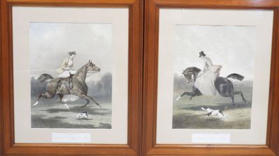 deux reproductions encadrées représentant un homme à cheval et un chien