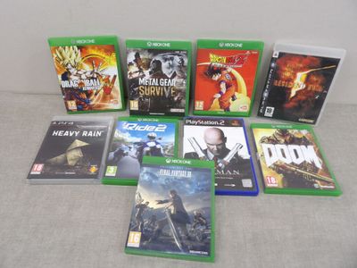 un grand nombre de jeux vidéo sur la table