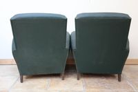 Suite de deux fauteuils club en bois teinté à garniture de s… (photo 3)