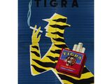 une vieille affiche représentant un homme en train de fumer une cigarette, sur laquelle figure un tigre