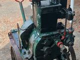 a small engine that is sitting on the ground