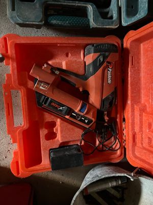 Cloueur SPIT IM90Xi Test allumage OK - Photo 1