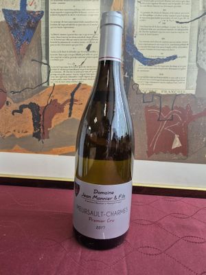 1 bt MEURSAULT-CHARMES 1er Cru 2017 Domaine Monnier