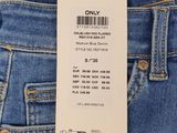 a close up of a label on a pair of jeans