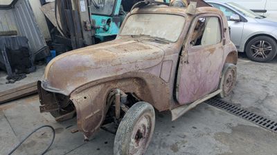 SIMCA type 6 N°610897 PMEC : 12/09/1949