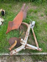 Lot d'une charrue (ancienne) et d'un gyrobroyeur WOODS RM48 (photo 2)