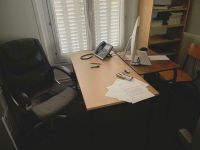 Ensemble de mobilier du bureau comprenant: (photo 6)