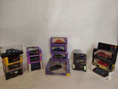 VITESSE, SOLIDO, RENAULT Boutique : Série Renault, ensemble …