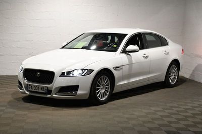 VP JAGUAR XF 2,0 D180 PRESTIGE BVA - Dmec : 20/09/2018-14086…
