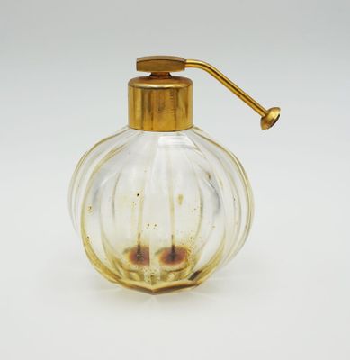 BACCARAT Vaporisateur en cristal, signé