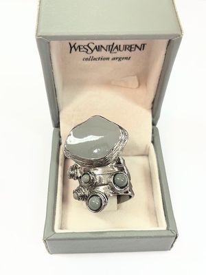Yves ST Laurent : Bague Yves ST Laurent : Bague