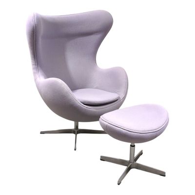 dans le goût de Arne JACOBSEN (1902-1972)