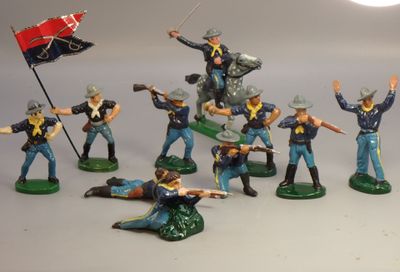 Krolyn : Lot de 10 figurines en aluminium 7ème de Cavalerie …