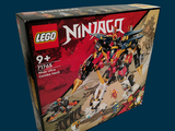 une boîte de figurines Lego Ninja sur fond bleu