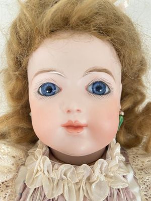 BEBE BRU de type Breveté, avec tête en biscuit, bouche fermée, marquée - Photo 1