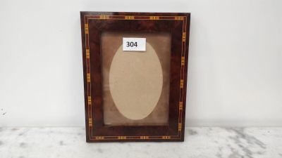 BOIS EXTREME - Paris Cadre à décor de filets en marqueterie.… - Photo 1