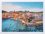 une image d'un tableau représentant une ville au bord de l'eau