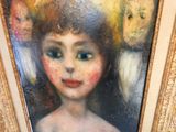 un tableau représentant une jeune fille avec trois poupées sur la tête