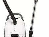 the vacuum is clean and ready to use on the floor