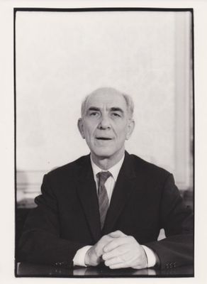 Jean-Eudes Schurr. Stéphane Hessel en 1984.