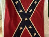 drapeau des États confédérés d'Amérique exposé dans un musée