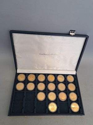 Coffret Club Français de la Monnaie : 18 pièces commémorativ…