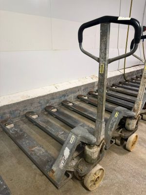 a dolly that is sitting in the middle of a room